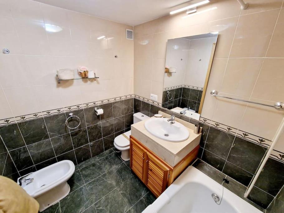 Royal Golf View: 2Br, Pools & Ac Apartment Sitio de Calahonda Ngoại thất bức ảnh