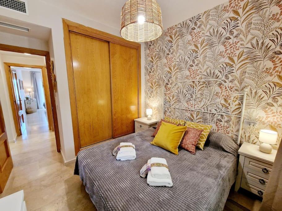 Royal Golf View: 2Br, Pools & Ac Apartment Sitio de Calahonda Ngoại thất bức ảnh