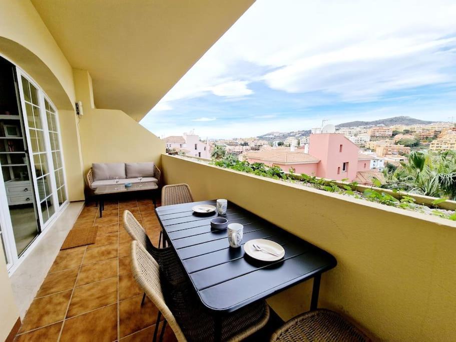 Royal Golf View: 2Br, Pools & Ac Apartment Sitio de Calahonda Ngoại thất bức ảnh